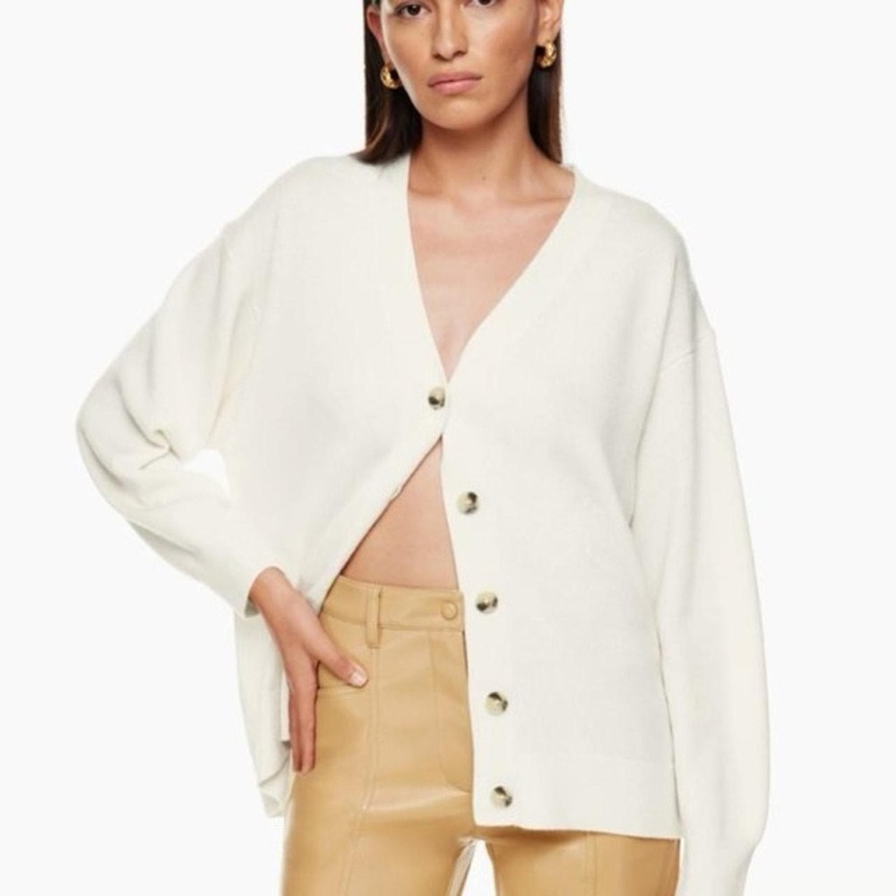 Aritzia TNA Barry Cardigan Knit